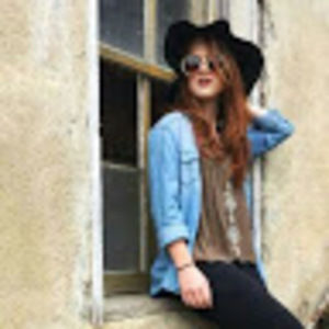 Meet your Posher, Karis